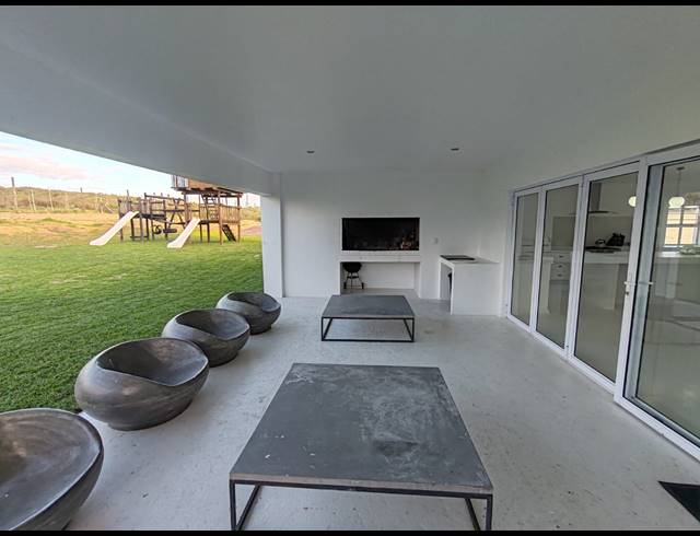 7 BEDROOM HOUSE FOR SALE IN LONG ACRES COUNTRY ESTATE